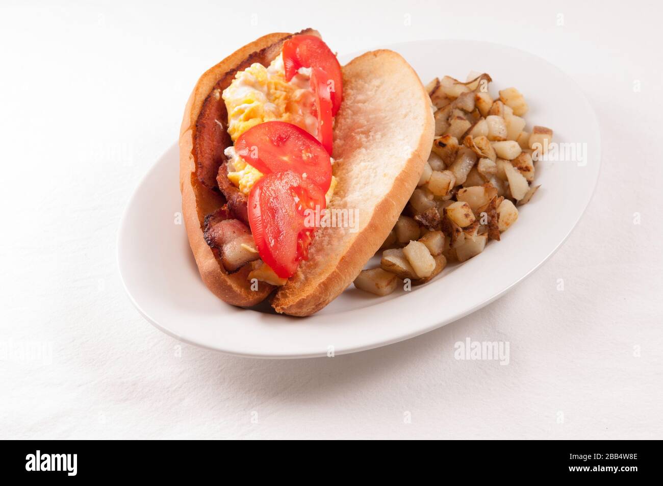 Fast nutritious scrambled eggs hi-res stock photography and images - Alamy