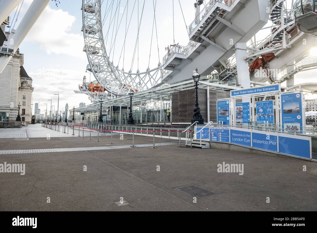 empty Panoramic Wheel,London, Corona Virus days Stock Photo