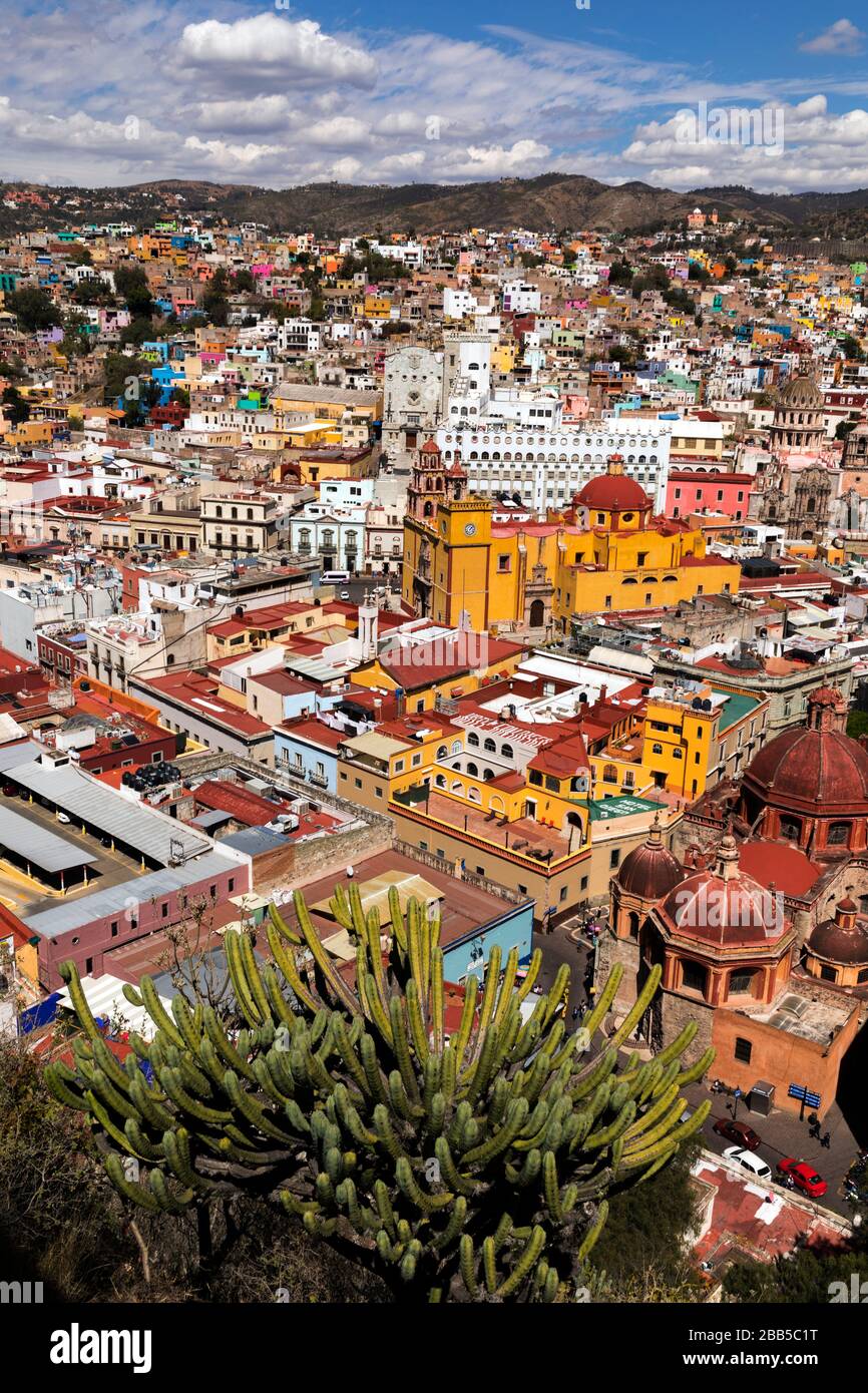 Mexico, Guanajuato skyline as viewed from Monumento a El Pïpila. Guanajuato, a UNESCO world heritage site Stock Photo