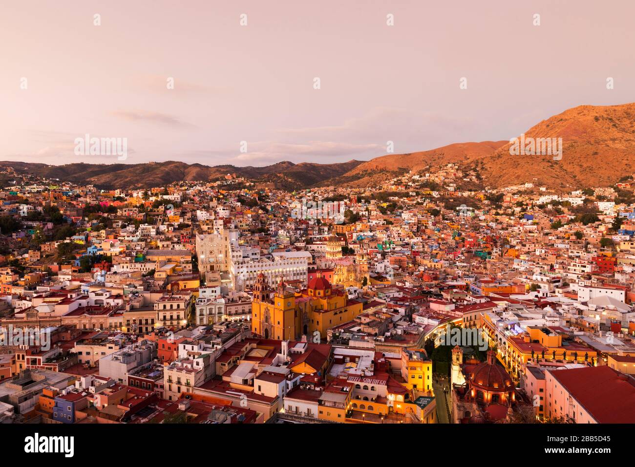 Mexico, Guanajuato skyline as viewed from Monumento a El Pïpila. Guanajuato, a UNESCO world heritage site Stock Photo