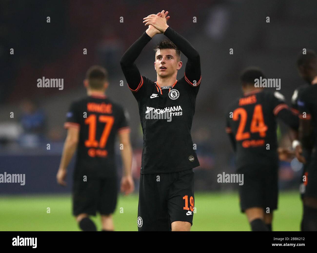 Chelsea's Mason Mount applauds the fans after the final whistle Stock ...