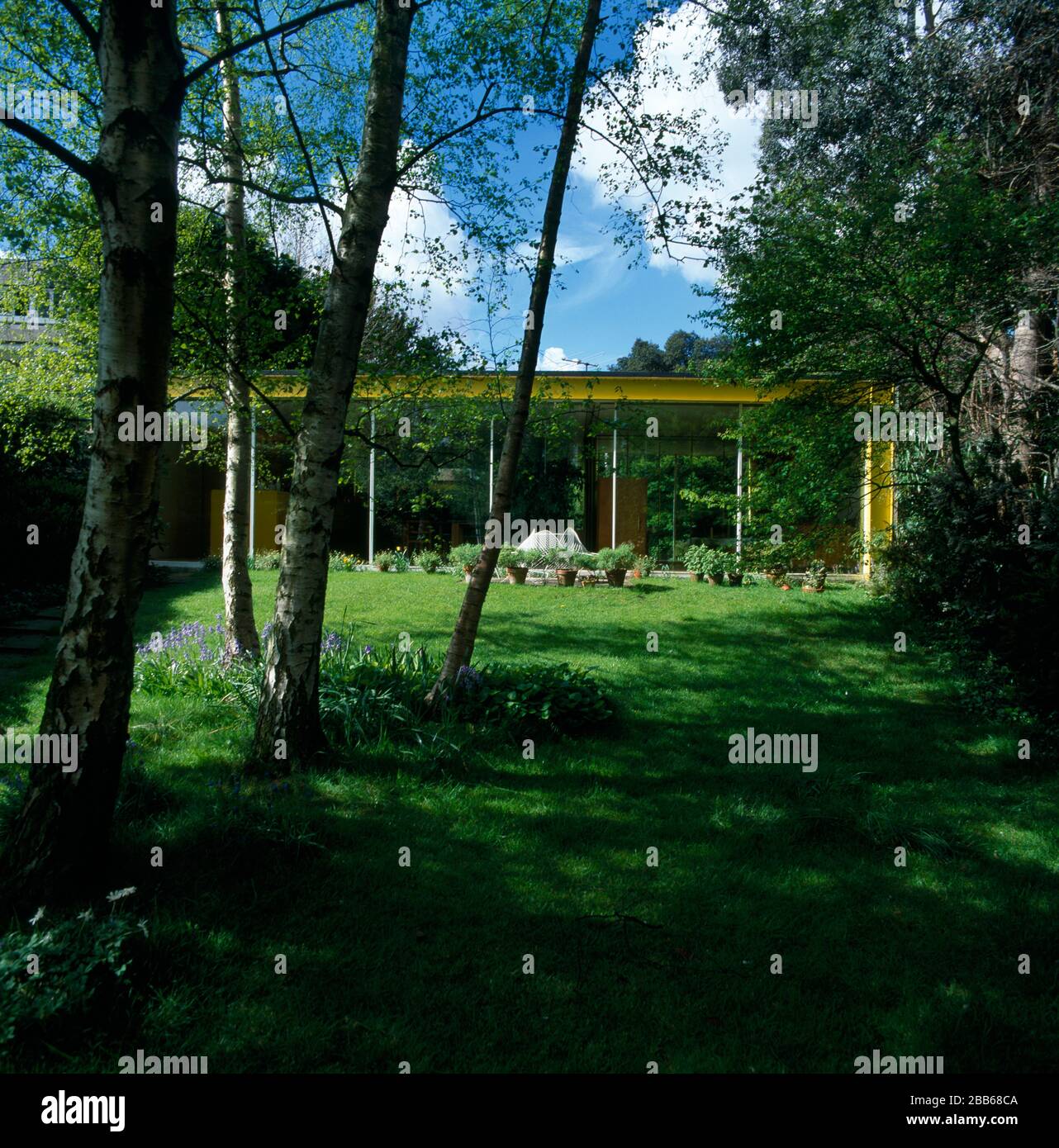 Rogers House Wimbledon England Glass Sliding Doors Stock Photo Alamy