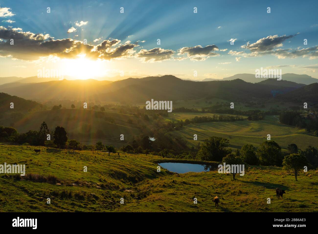 Sun setting over the Tweed Valley and Border Ranges National Park, New South Wales, Australia Stock Photo