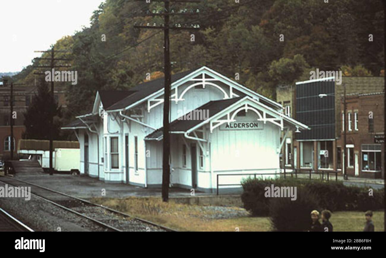 "English Alderson station in October 1978, shortly before it became an Amtrak stop; Taken in