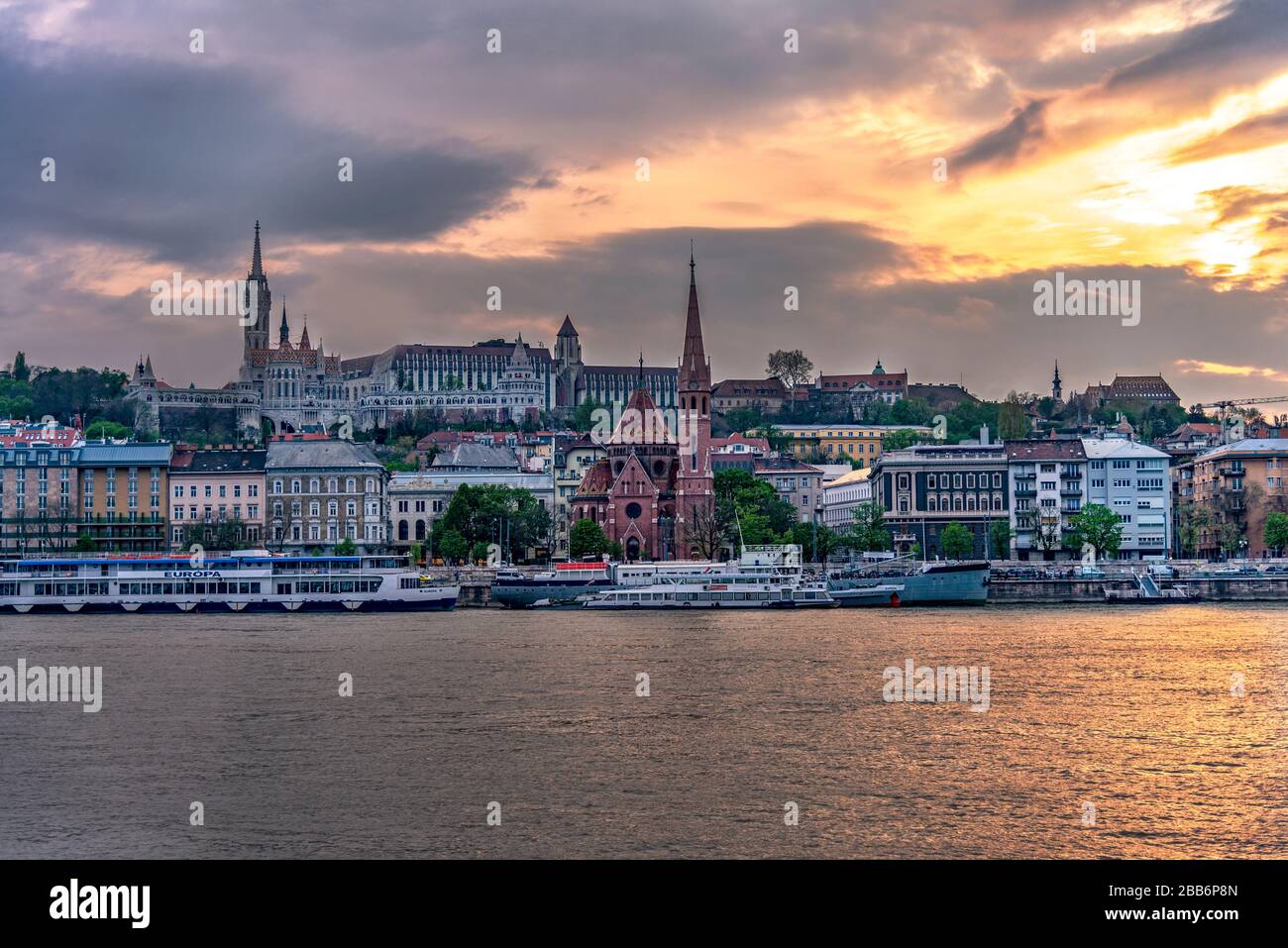 Fisherman s Bastion At Sunset Budapest Stock Photo Alamy fisherman-s-bastion-at-sunset-budapest-stock-photo-alamy