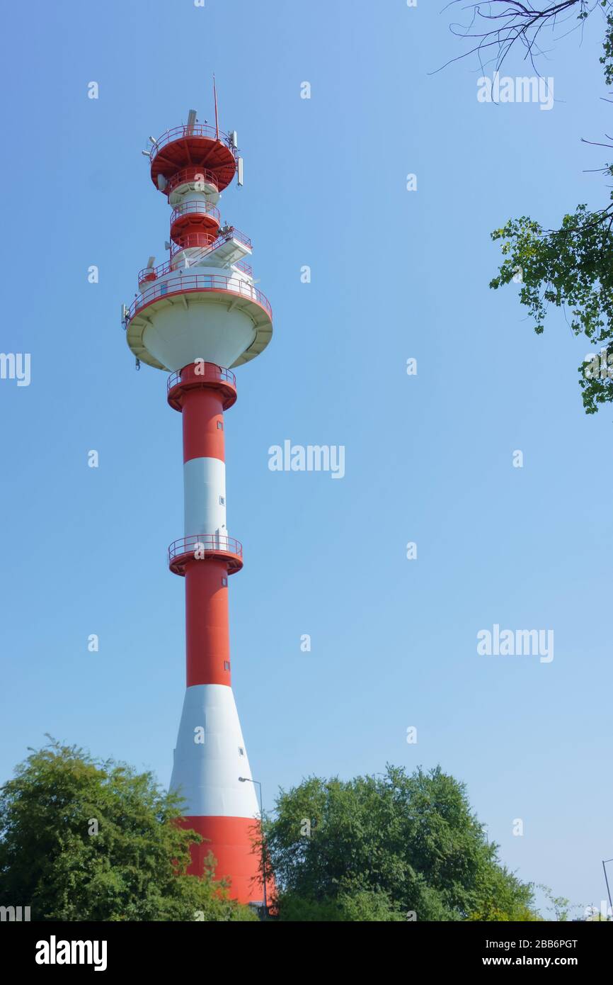 Ship control tower antenna hi-res stock photography and images - Alamy