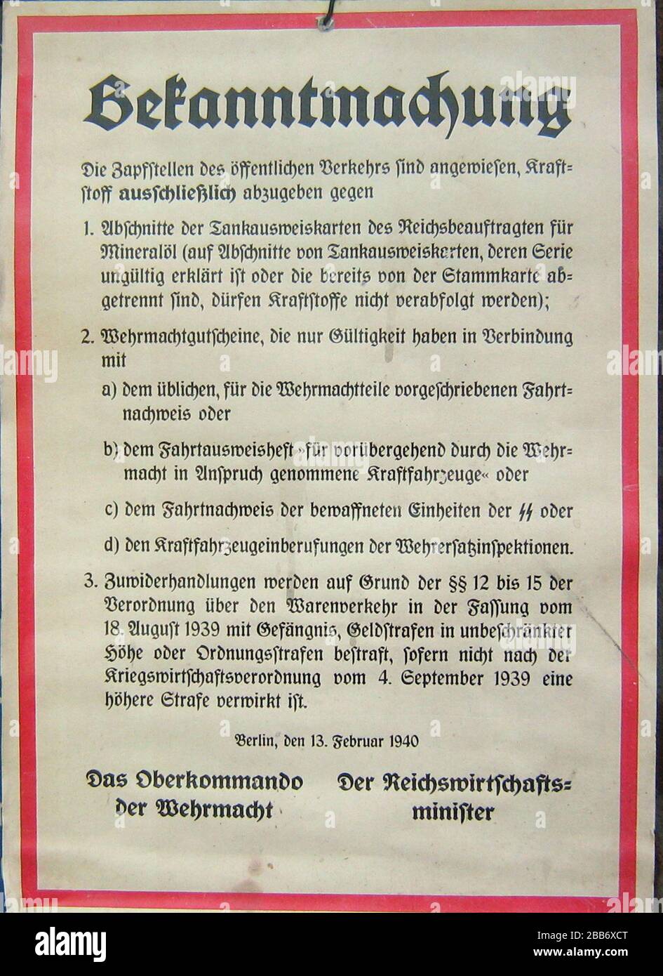 'Deutsch: Benzin Mangel-Hinweis 1940 während des Krieges; Own work; selbst; ' Stock Photo