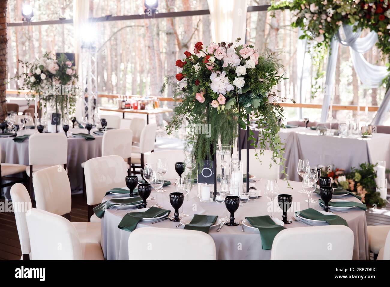 Festive Wedding Table Setting With Flowers Napkins Cutlery Glasses And Candles Bright Summer Table Decor Wedding Decor Stock Photo Alamy