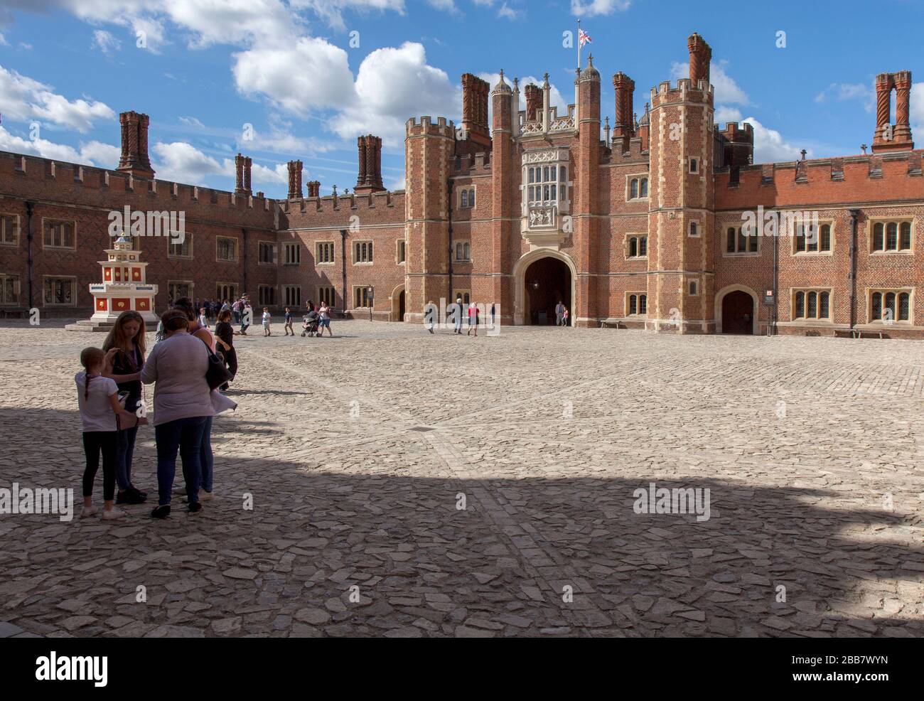 West Gate (Main Entrance),  Hampton Court Palace, Richmond Upon Thames, Surrey, Borough of London, England. Stock Photo
