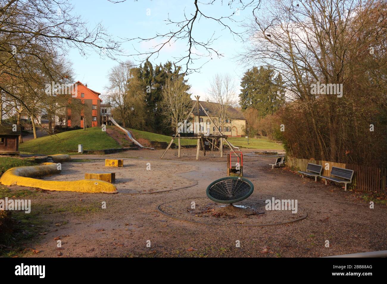 Idyllischer Park im Zentrum von Illingen im Saarland Stock Photo