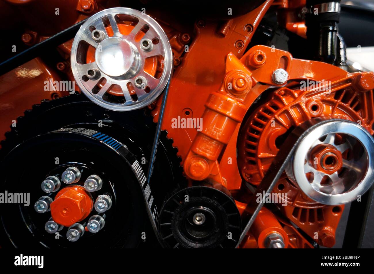 Details an einem Motorblock Stock Photo - Alamy