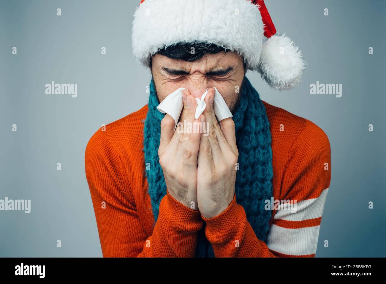 Заболели в январе. Простуда в новый год. Дед Мороз простудился. ОРВИ новый год.