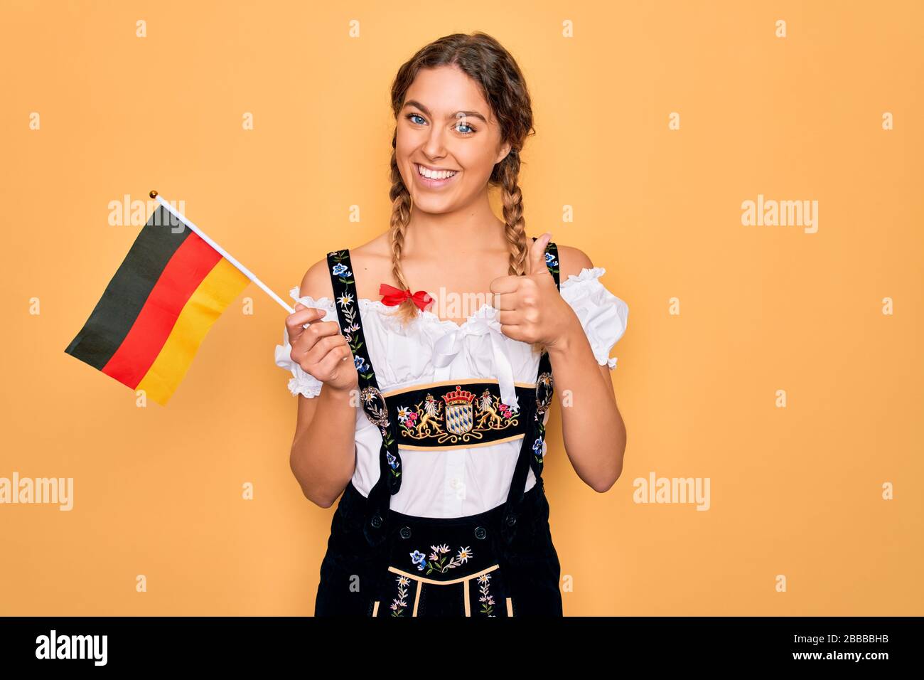 beautiful-blonde-patriotic-woman-with-blue-eyes-wearing-octoberfest
