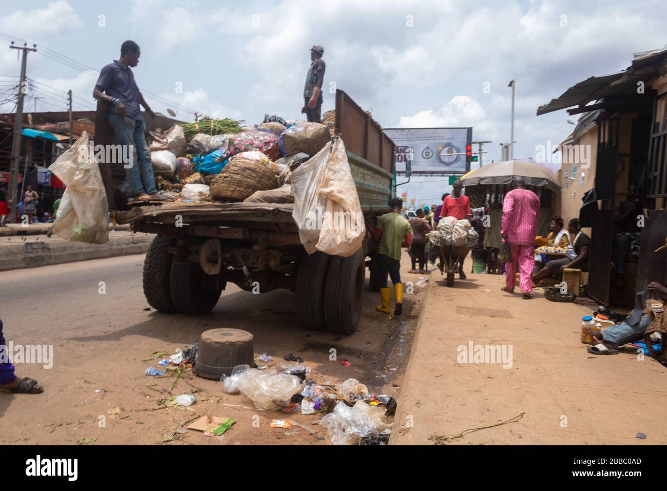 New Benin Market in Benin City, Edo State, Nigeria, West Africa Stock Photo Alamy