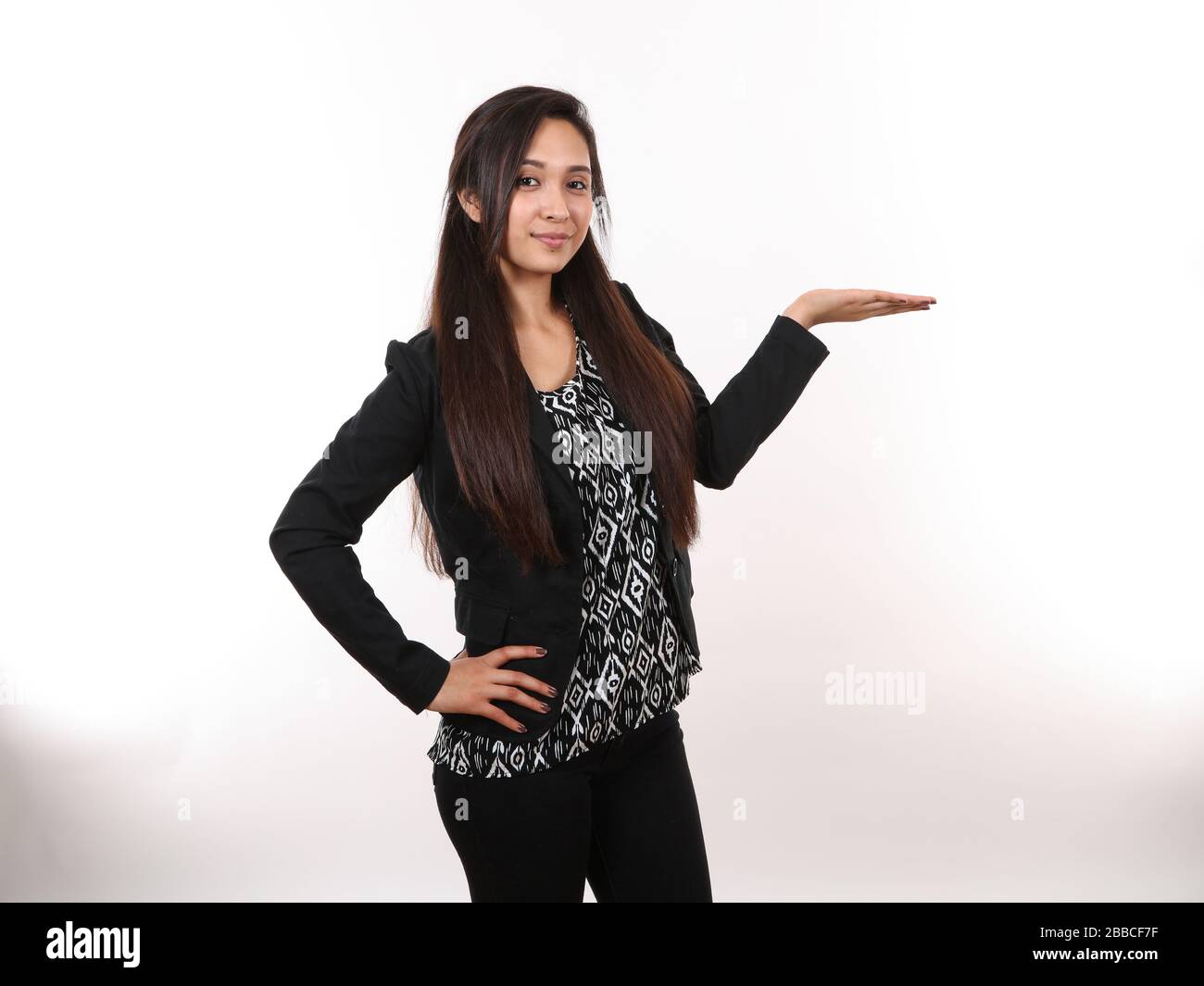 Hispanic woman isolated hi-res stock photography and images - Alamy