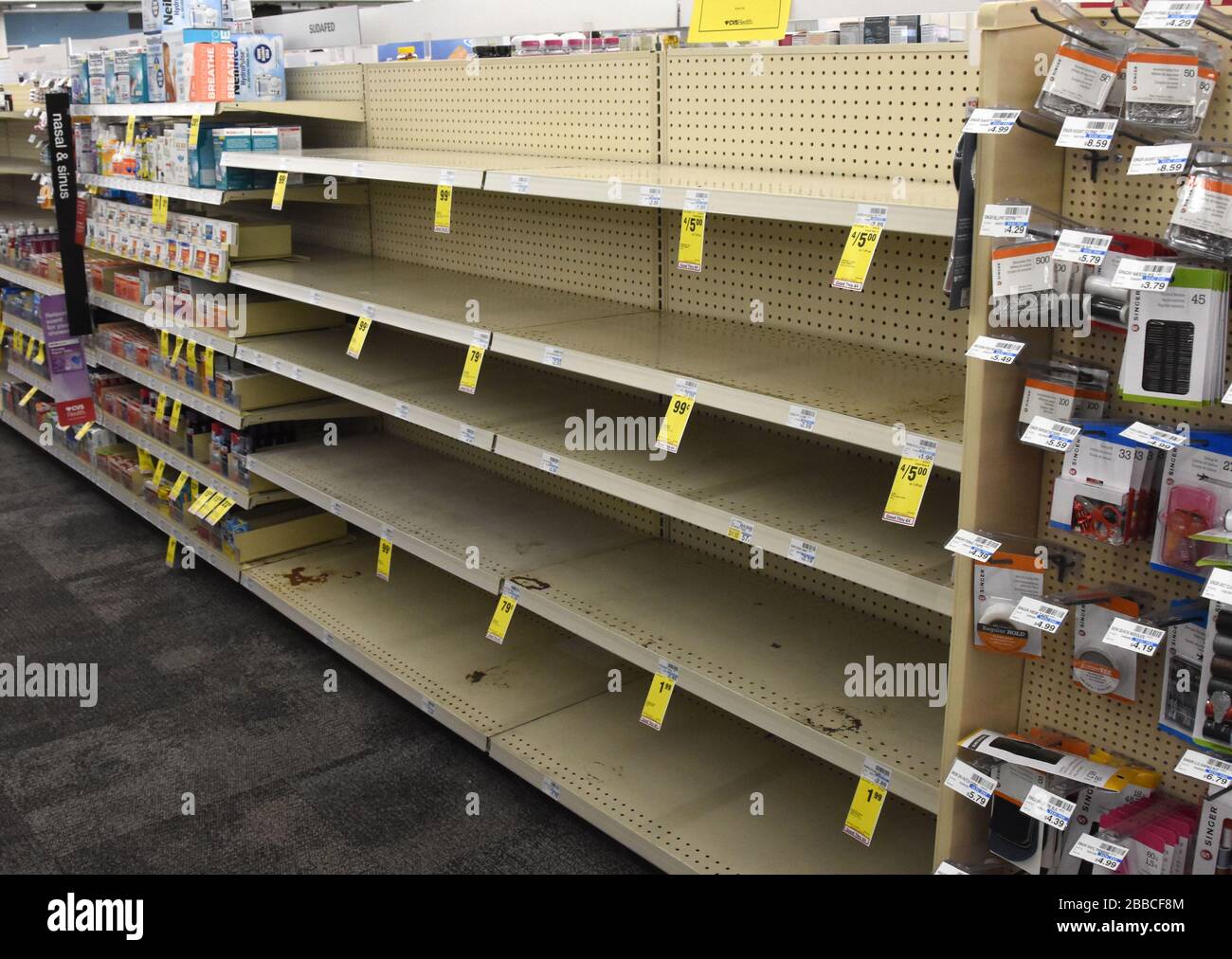 Cvs shelves hires stock photography and images Alamy