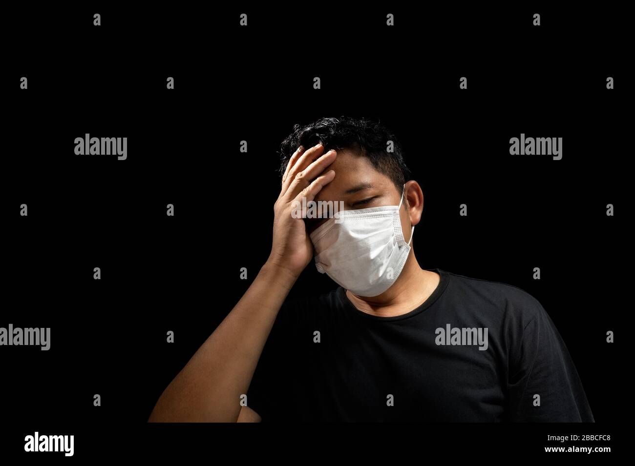 Asian men wearing face masks hi-res stock photography and images - Alamy