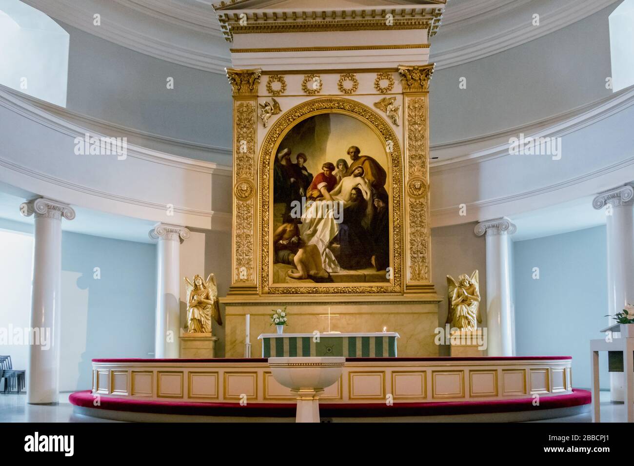 Altar inside the Finnish Evangelical Lutheran Cathedral (Helsingin Tuomionkirkko), Senate Square, Helsinki, Finland Stock Photo