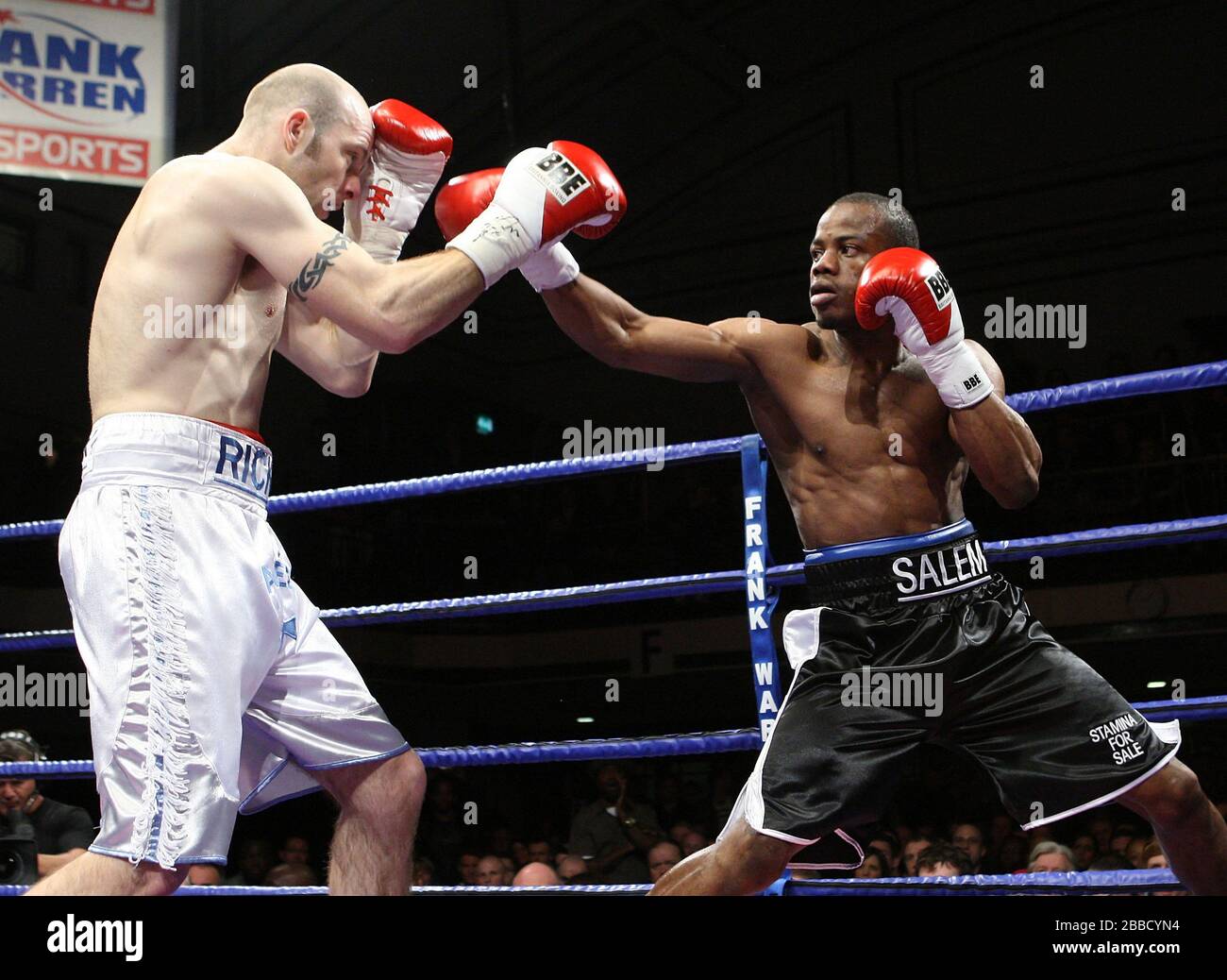 Tony Salam (Finchley, black shorts) defeats Richard Horton (Romford