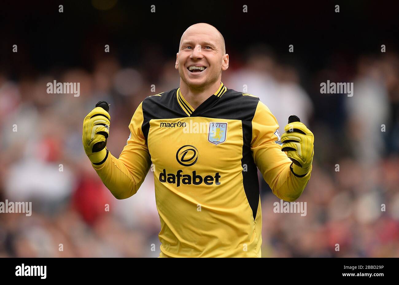 Aston Villa goalkeeper Brad Guzan Stock Photo Alamy