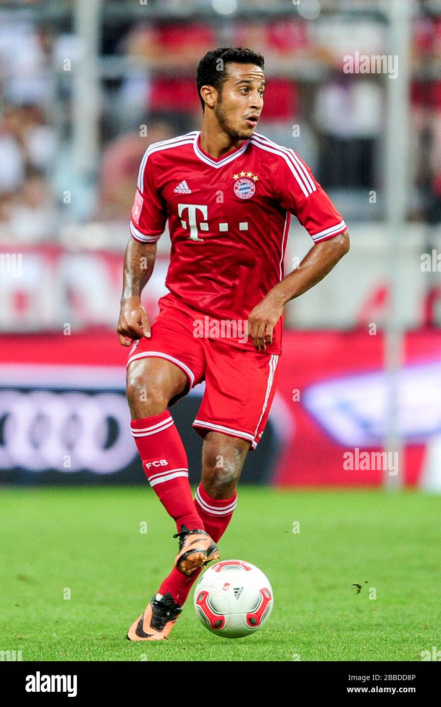 Foot-Bayern : le ciseau de Thiago Alcantara Foot-Bayern : le ciseau de Thiago Alcantara