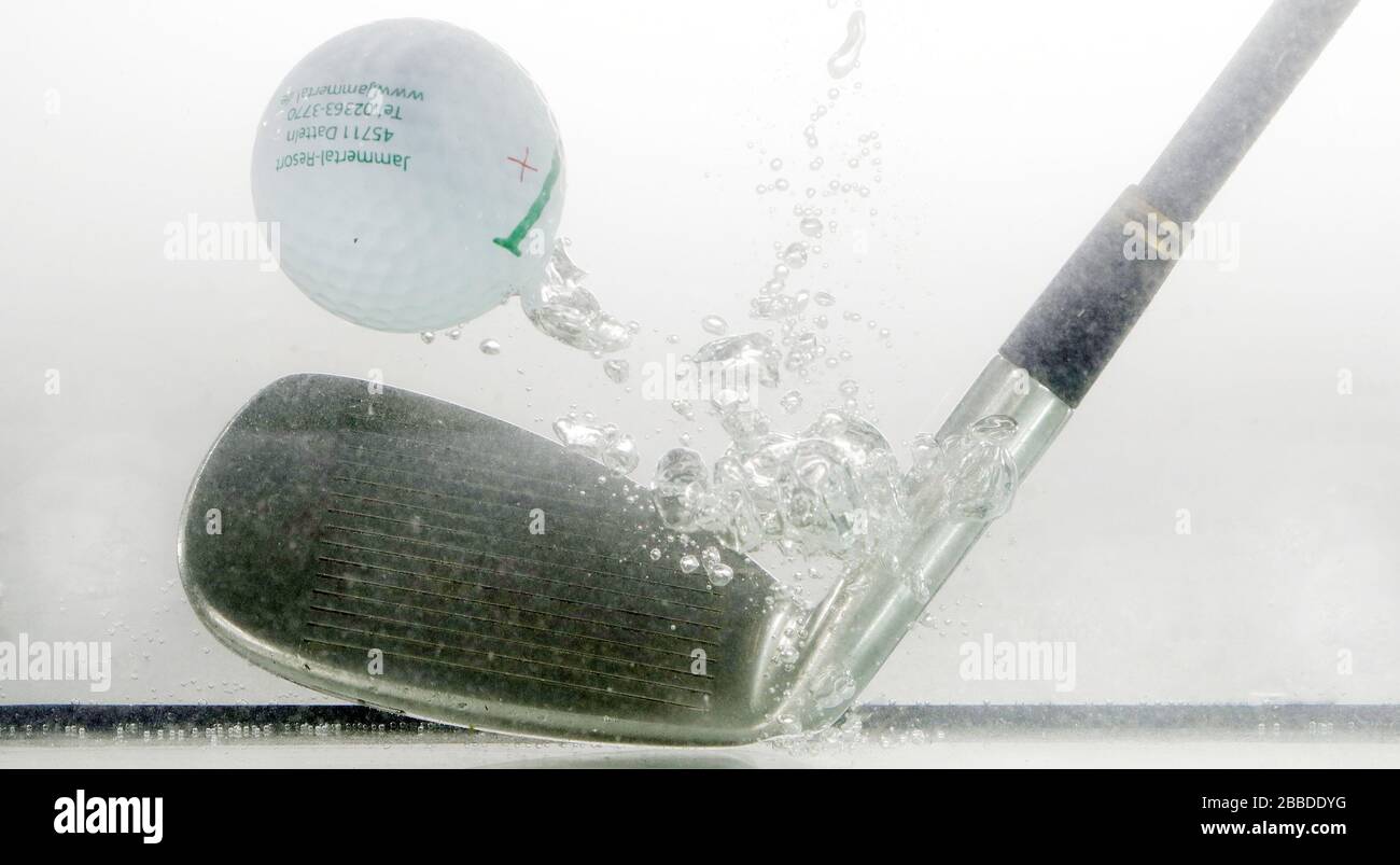 Golf Water Feature High Resolution Stock Photography and Images - Alamy