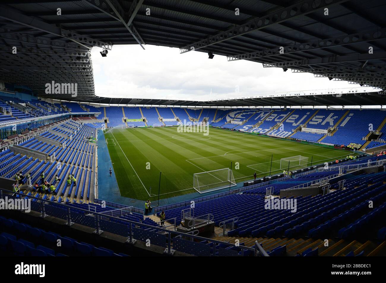 Reading Stadium Layout A general view of the Madejski Stadium, home of Reading Stock Photo - Alamy
