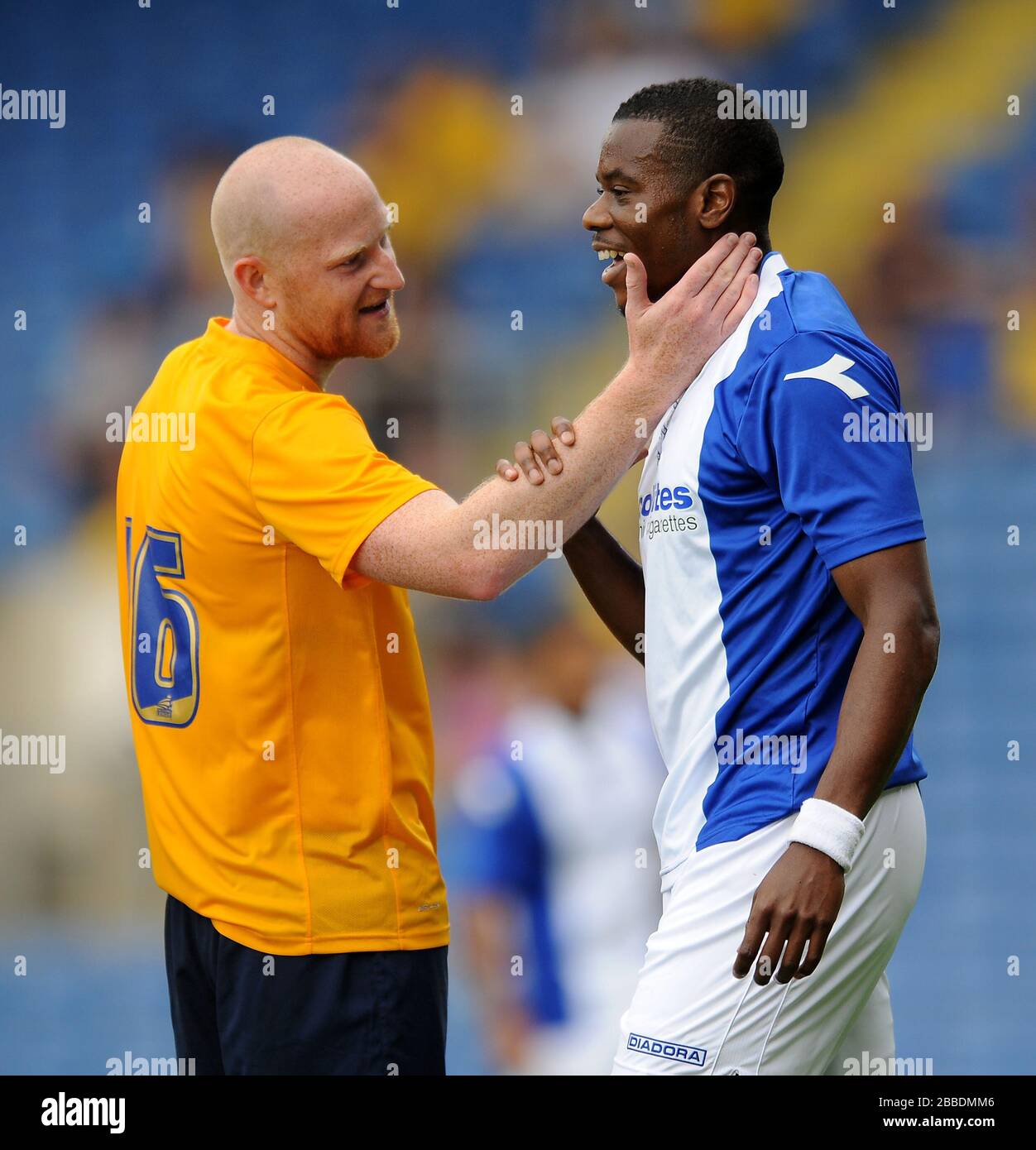 Birmingham citys liam davids right and oxford uniteds andrew whing hi ...