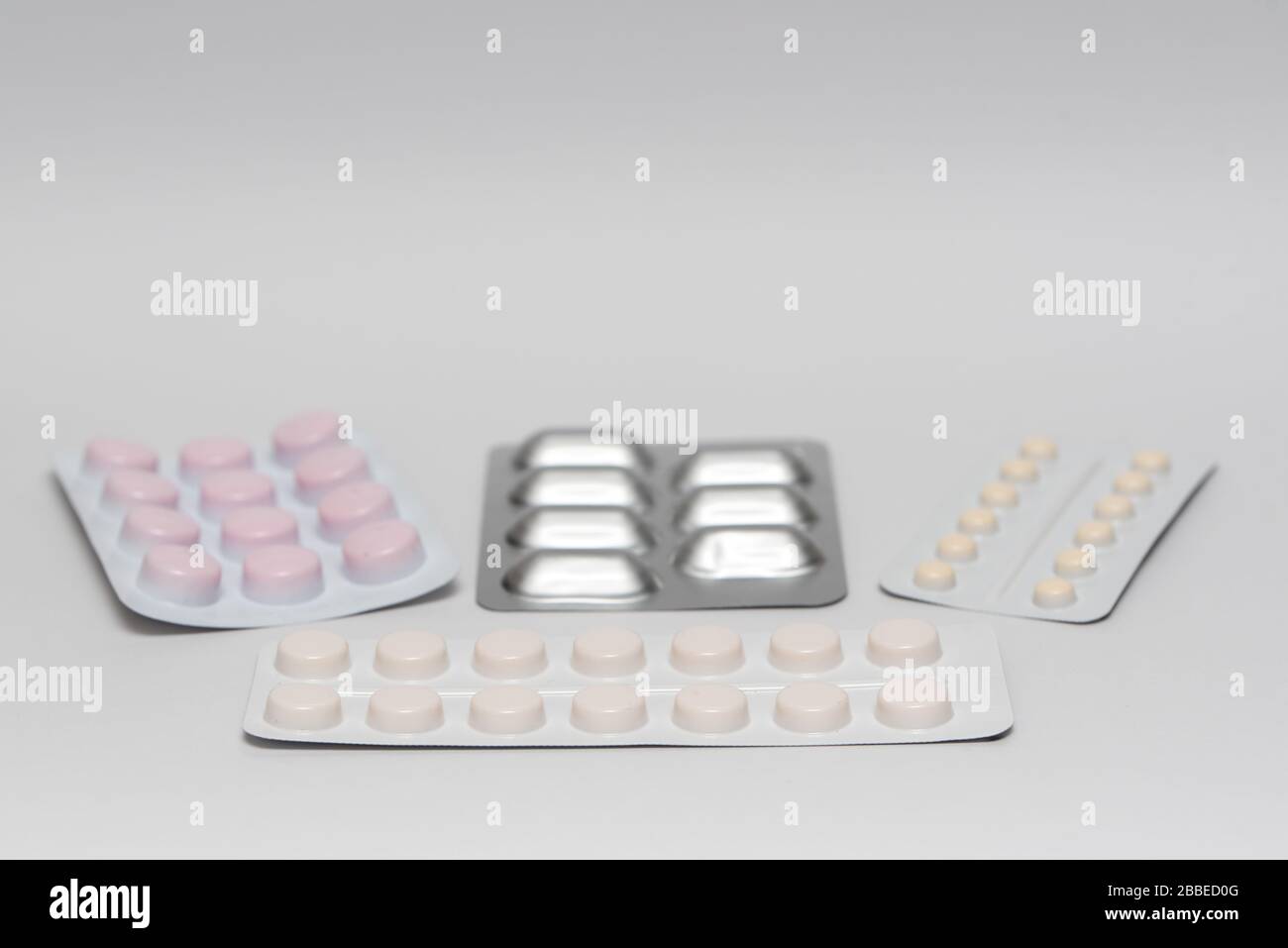 Aspirin blister pack white hires stock photography and images Alamy