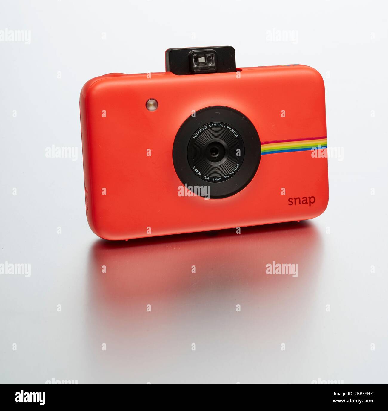 Polaroid camera photo hi-res stock photography and images - Alamy