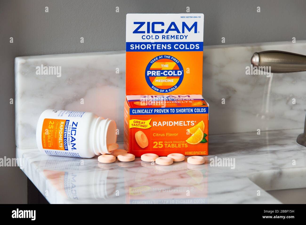 Zinc tablets hires stock photography and images Alamy