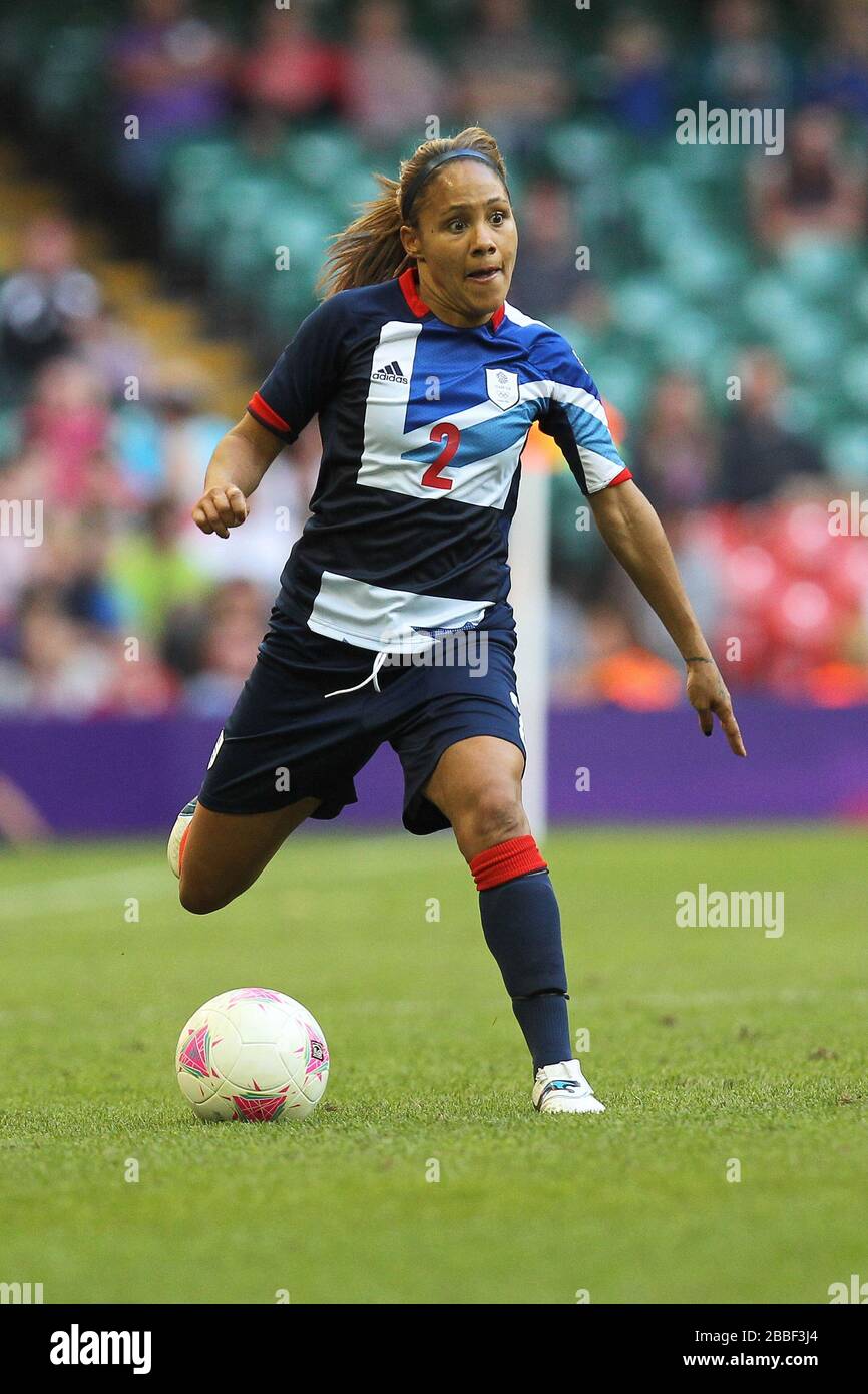 alex-scott-football-pitch-hi-res-stock-photography-and-images-alamy