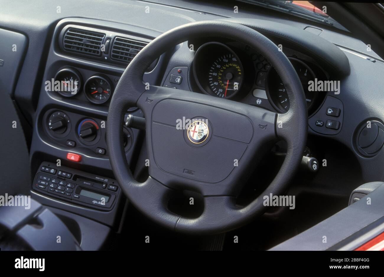 1996 alfa romeo spider hi-res stock photography and images - Alamy