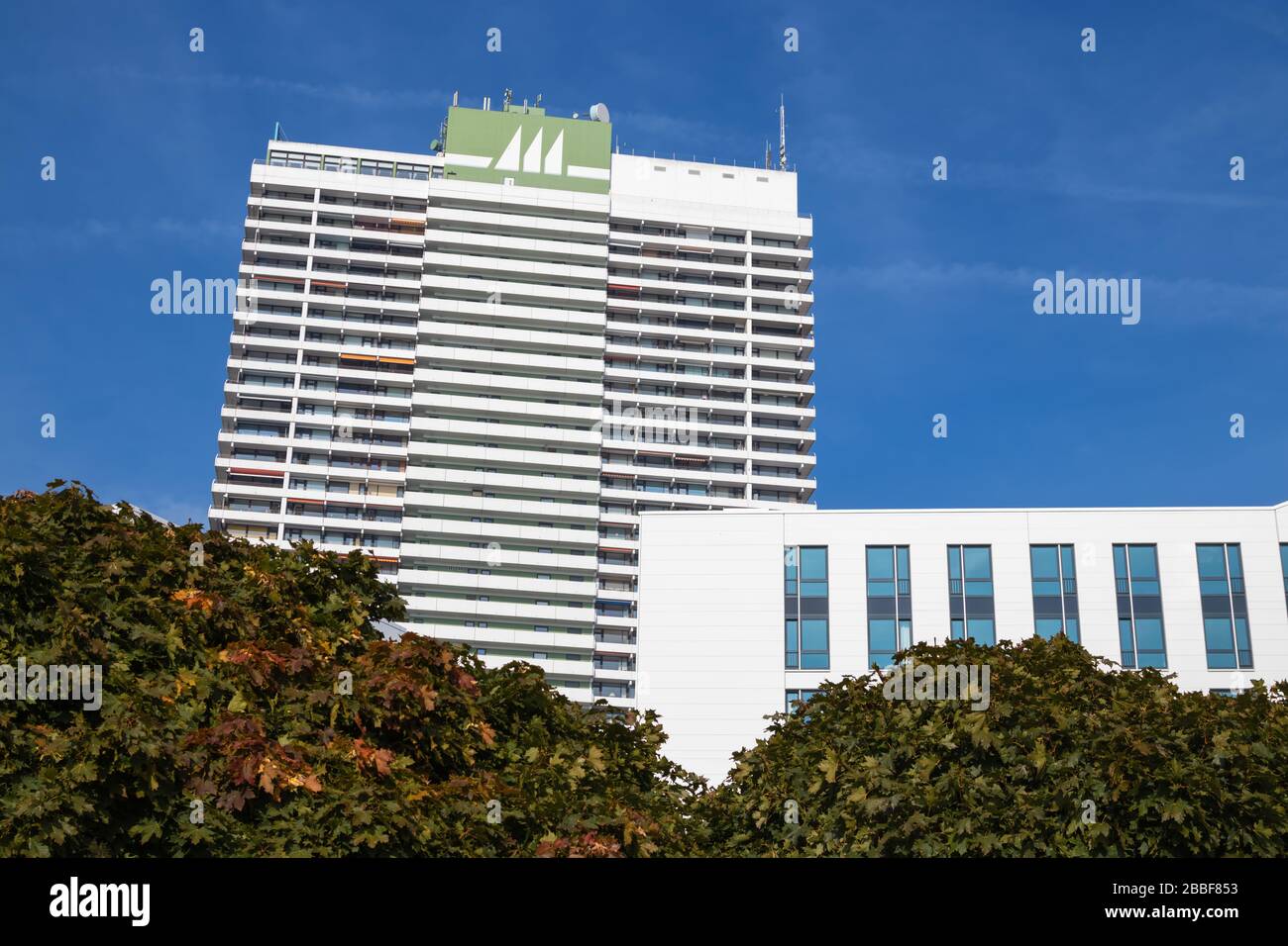 Lübeck-Travemünde, Germany – October 10, 2018: Hotels right on the beach of Travemünde. A tourist magnet for Baltic Sea vacationers. Hotels direkt am Stock Photo