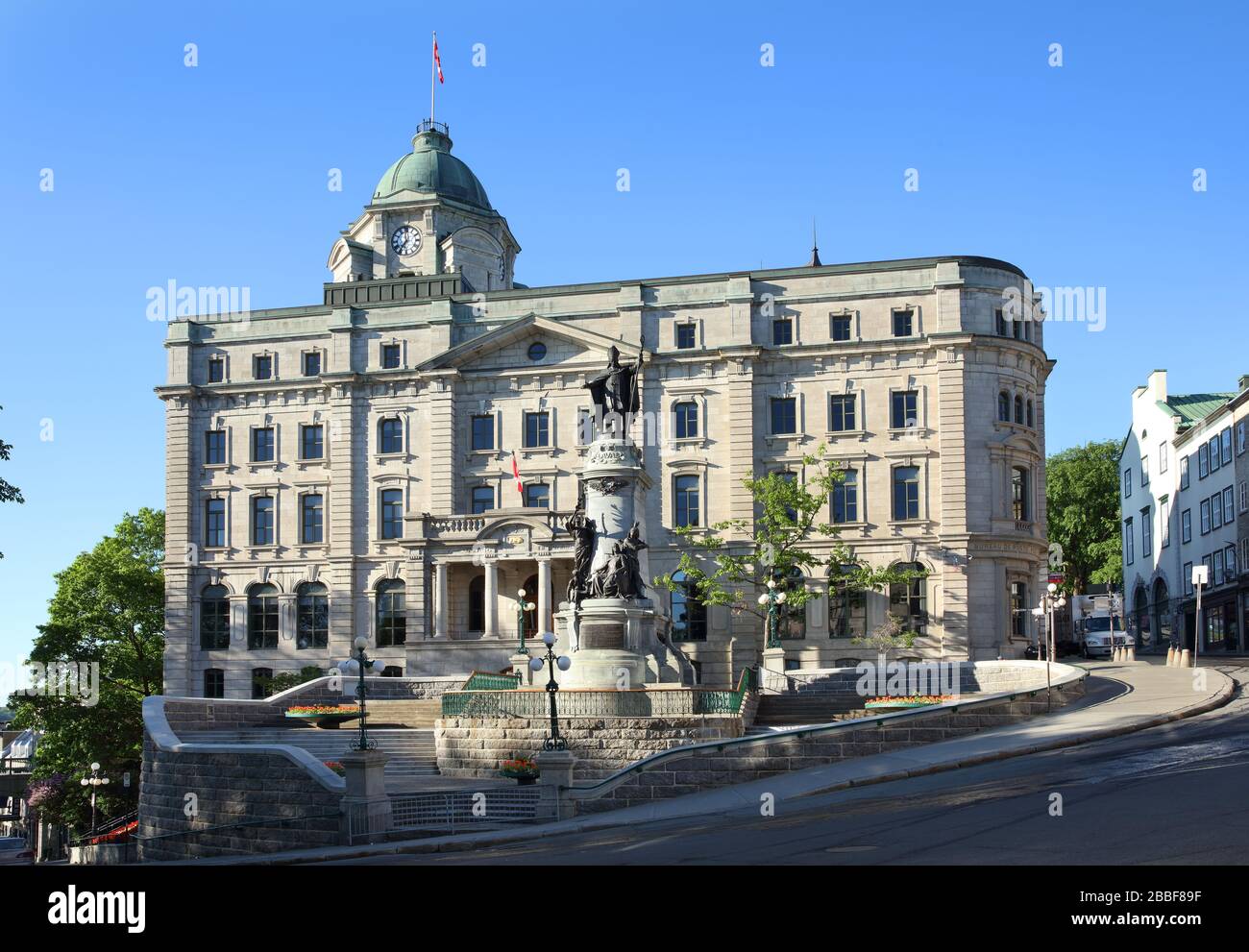 Second Empire-style building which originally served at Quebec City's central Post Office and continues to offer postal services in a smaller part of the building, Louis S. St-Laurent Building, Cote-de-la-Montagne, Quebec City, Province of Quebec, Canada Stock Photo