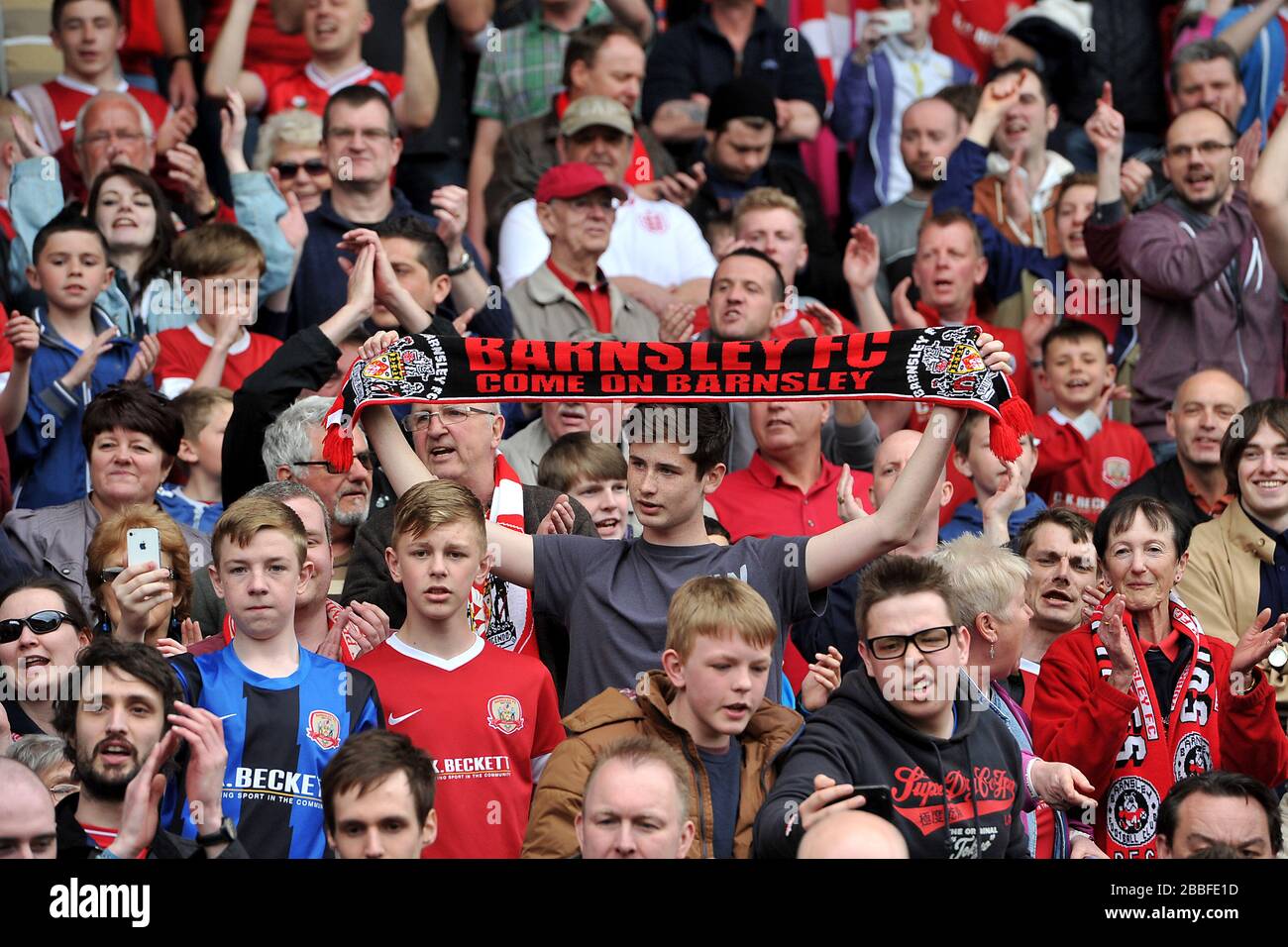 Barnsley fc hires stock photography and images Alamy