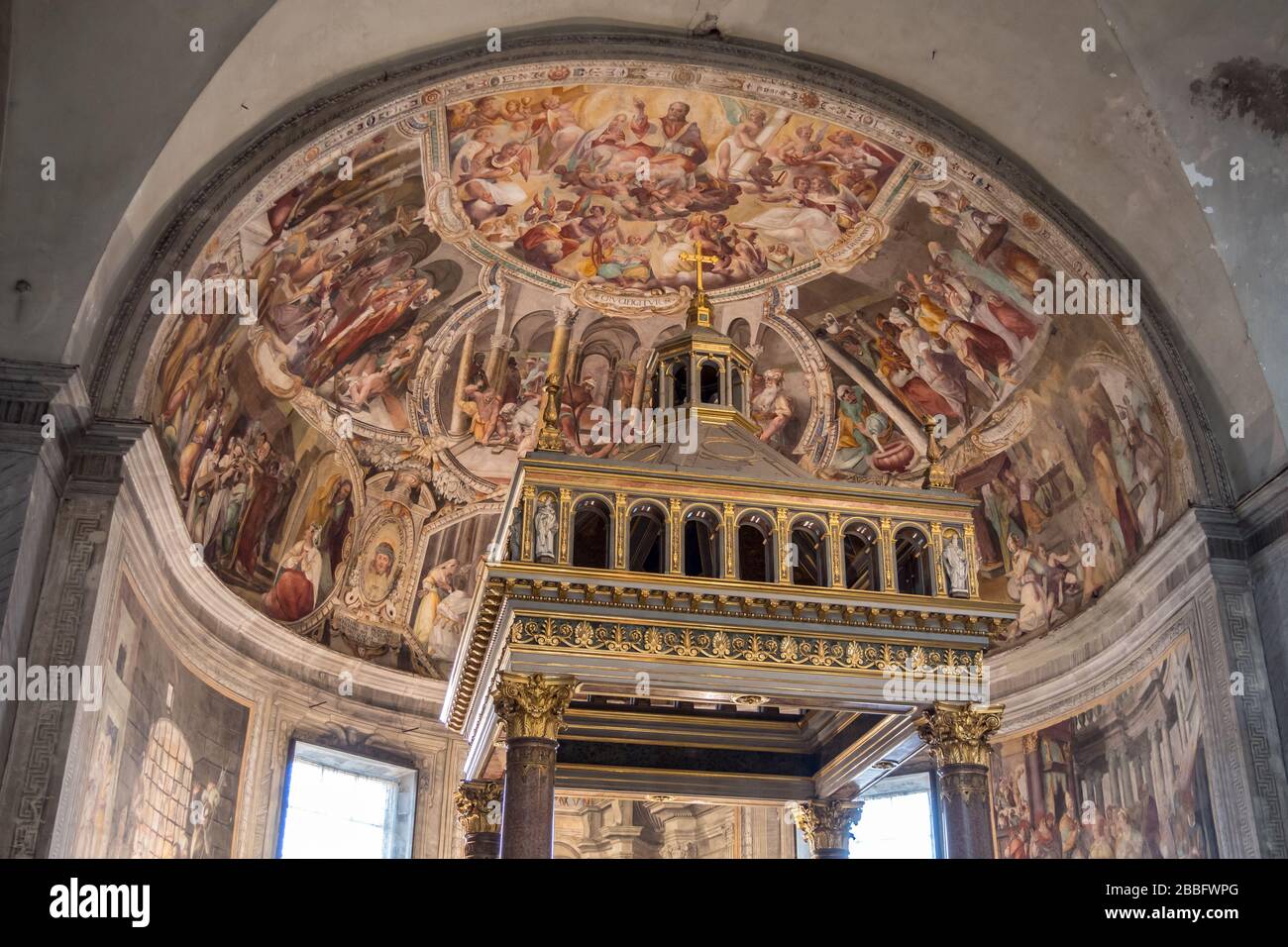 Michelangelo frescoes hi-res stock photography and images - Alamy