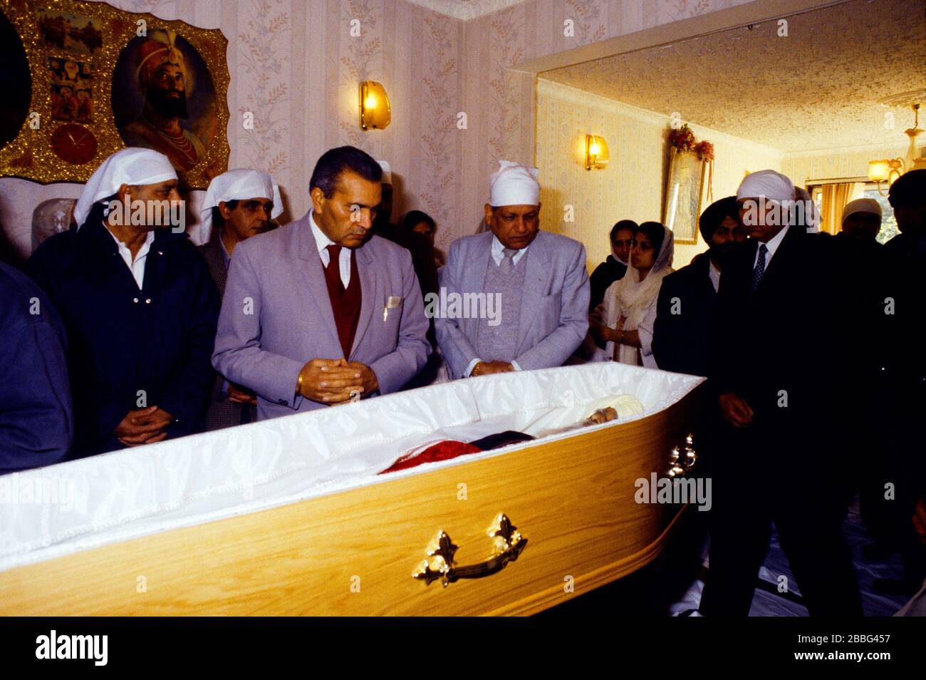 Sikh men at home hires stock photography and images Alamy