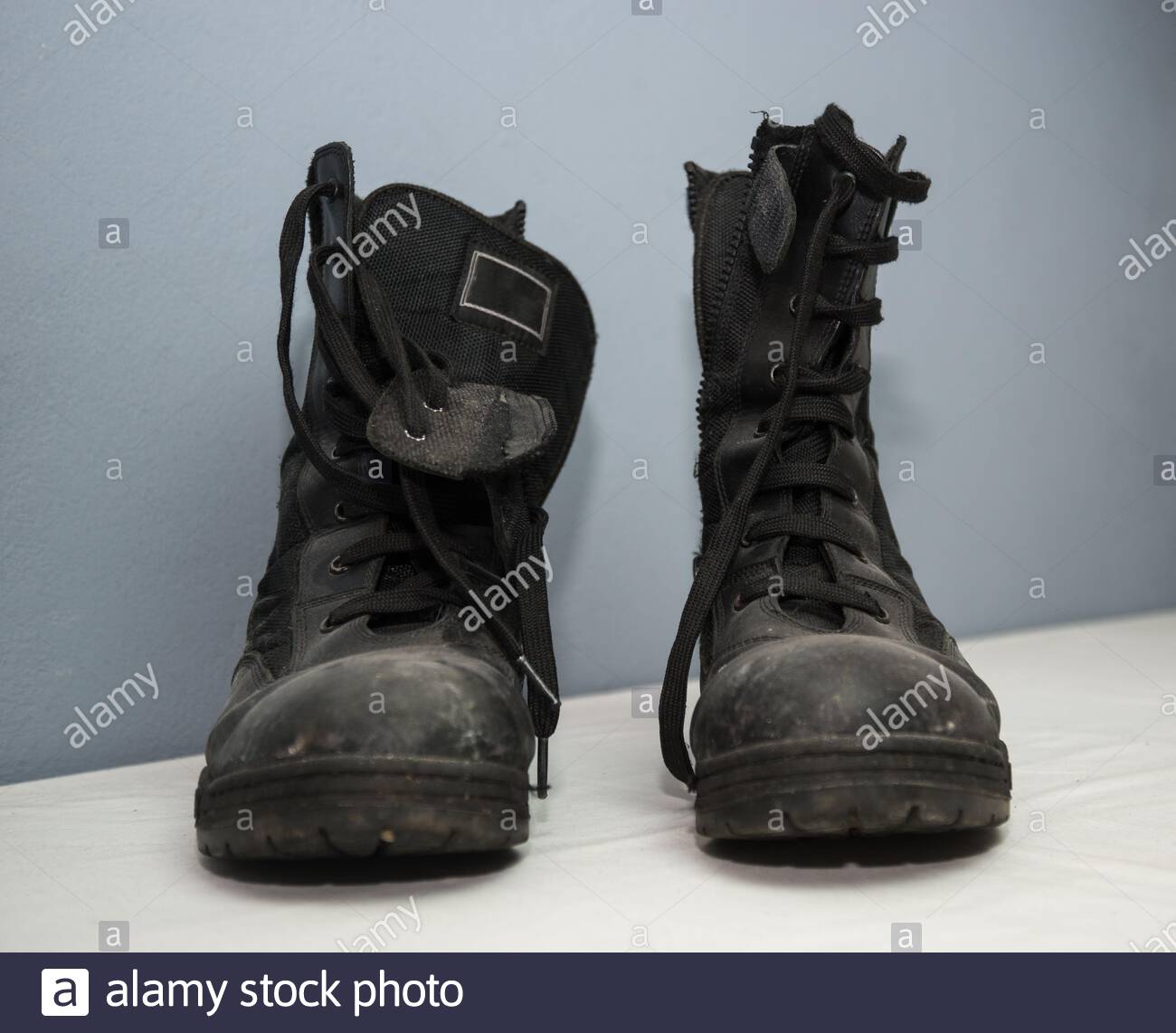 used steel toe boots near me