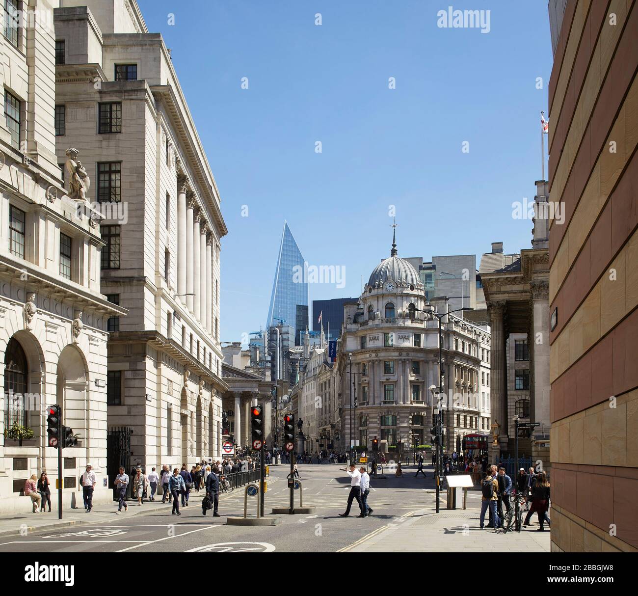 City of London street elevation with the Scalpel beyond. 52 Lime Street - The Scalpel, London, United Kingdom. Architect: Kohn Pedersen Fox Associates Stock Photo