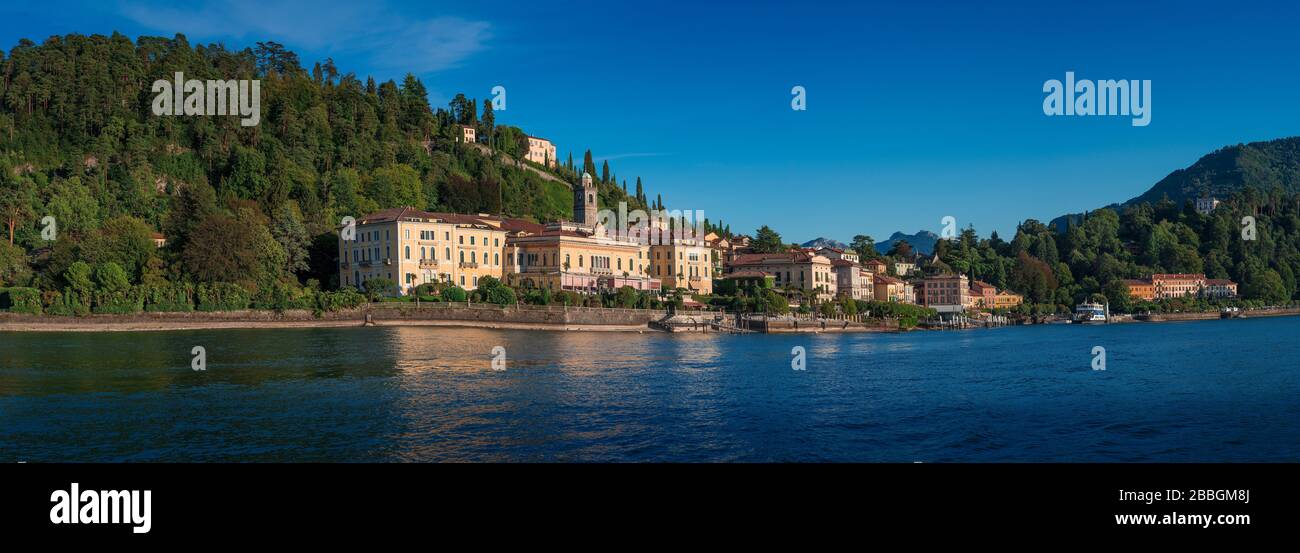 Bellagio, panorama con vista dal lago. Lago di Como. Nord Italia Stock Photo