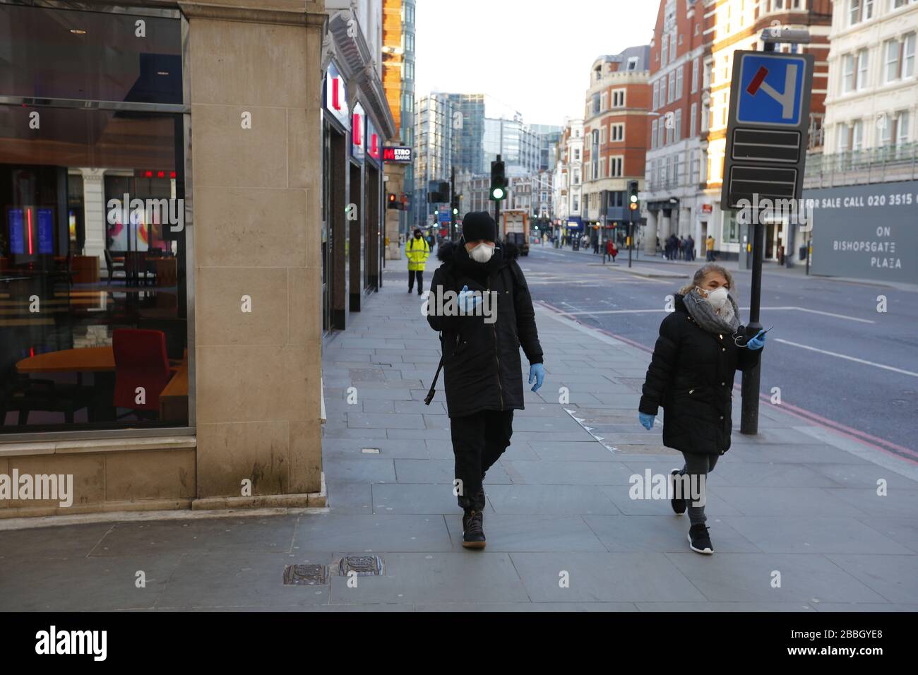 London, UK. 31st Mar, 2020. COVID-19 pandemic sunset near Bank of England and nearby with streets nearly empty or empty. Credit: AM24/Alamy Live News Stock Photo