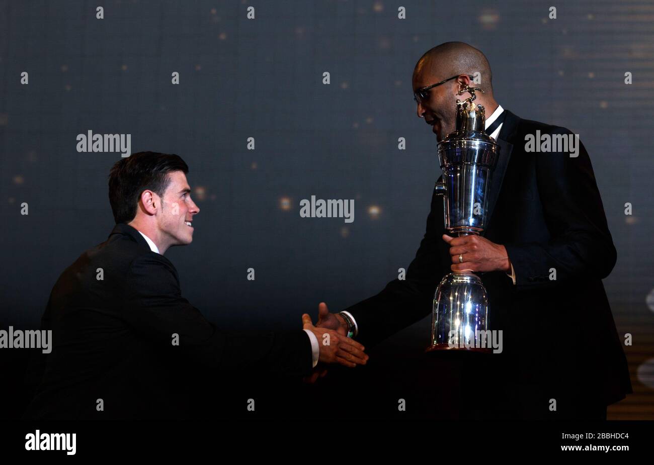 3rd goal football hi-res stock photography and images - Page 3 - Alamy, image size:1300x925