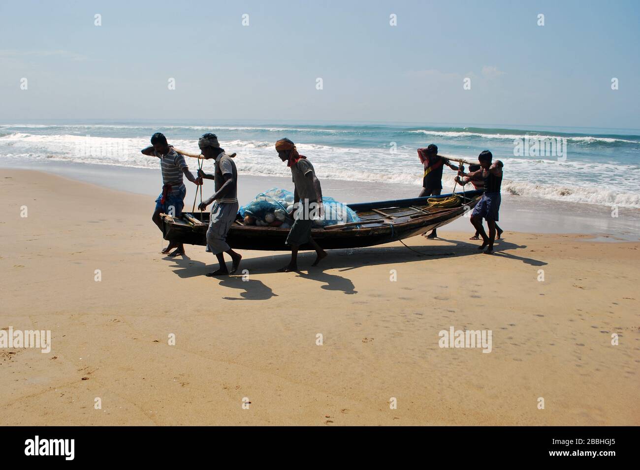 hard working fishermans at puri odisha india Stock Photo