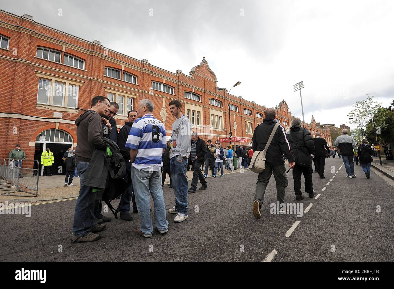 Fans outside Craven Cottage before the game Stock Photo Alamy