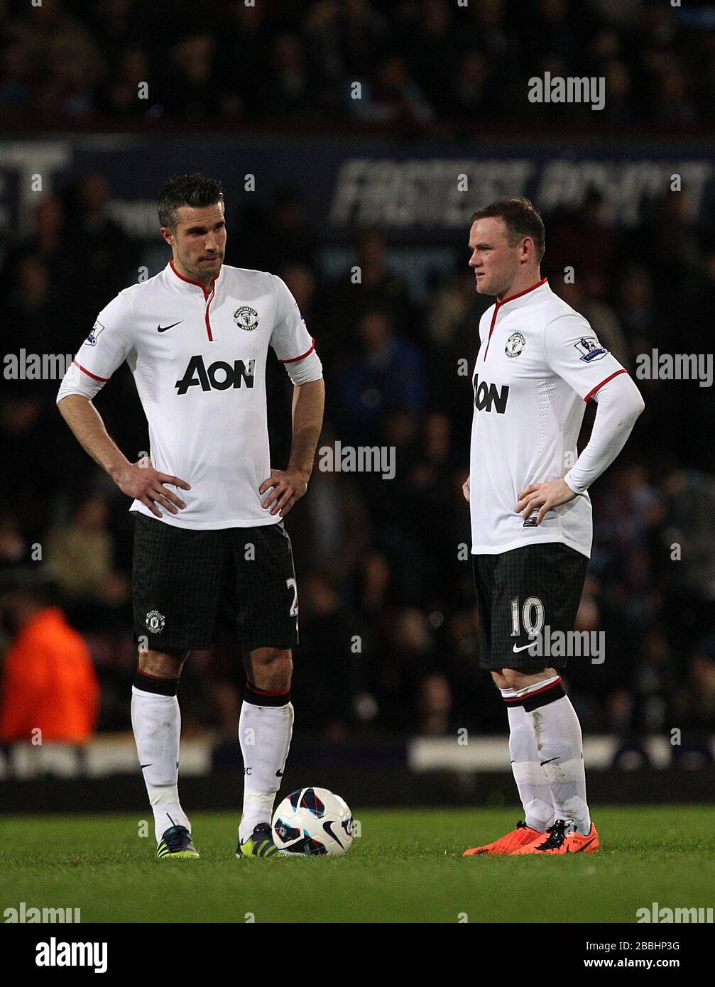 Manchester United's Wayne Rooney and Robin van Persie (left Stock Photo