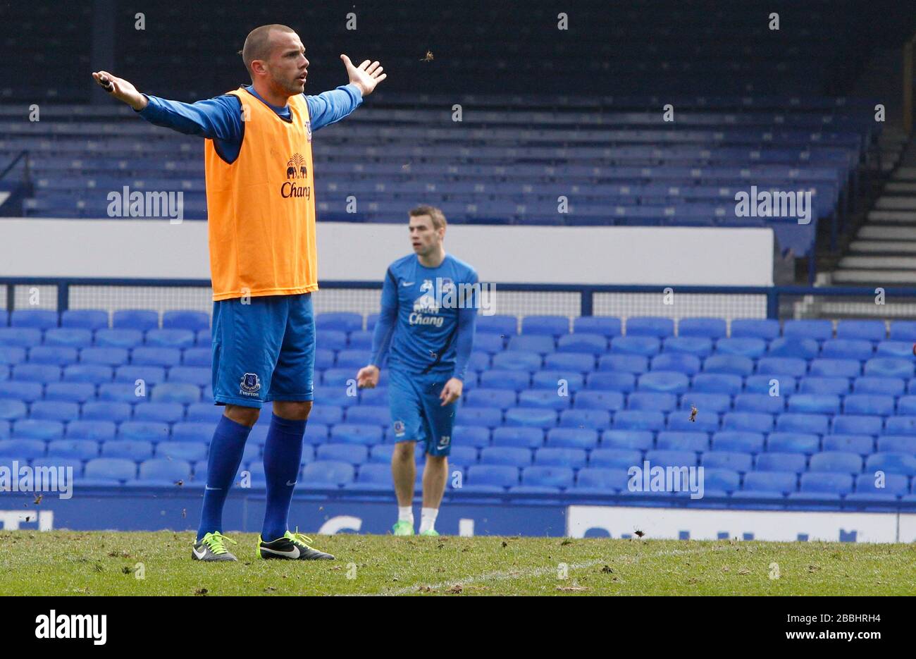 Everton's Johnny Heitinga during the open training day at Goodison Park Stock Photo