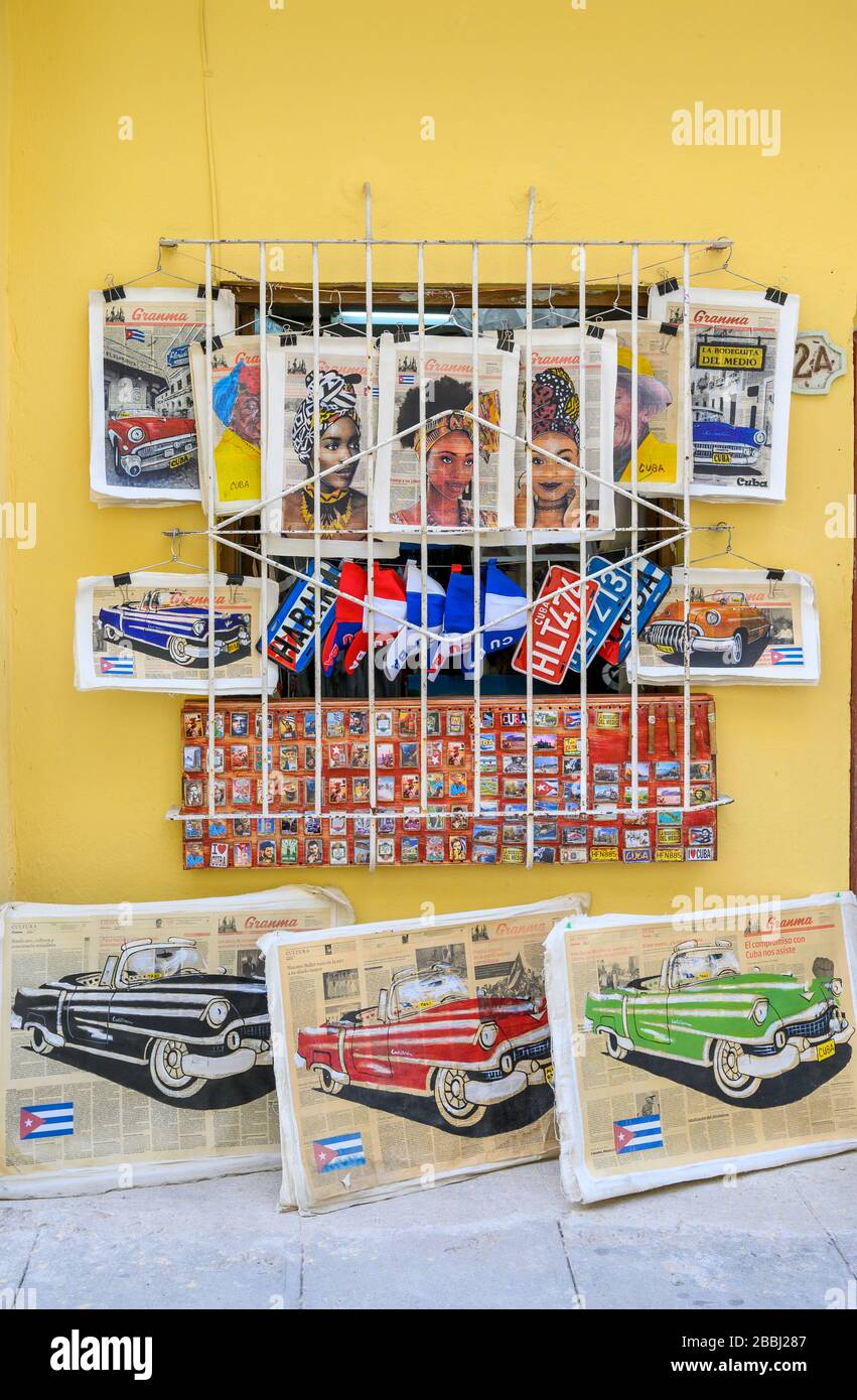 Souvenier art shop, Havana Vieja, Cuba Stock Photo