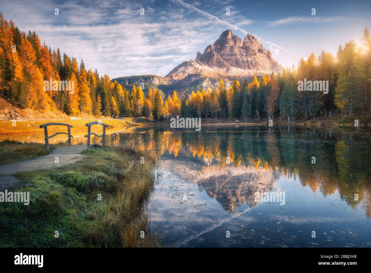 Reflection lake bridge hi-res stock photography and images - Alamy