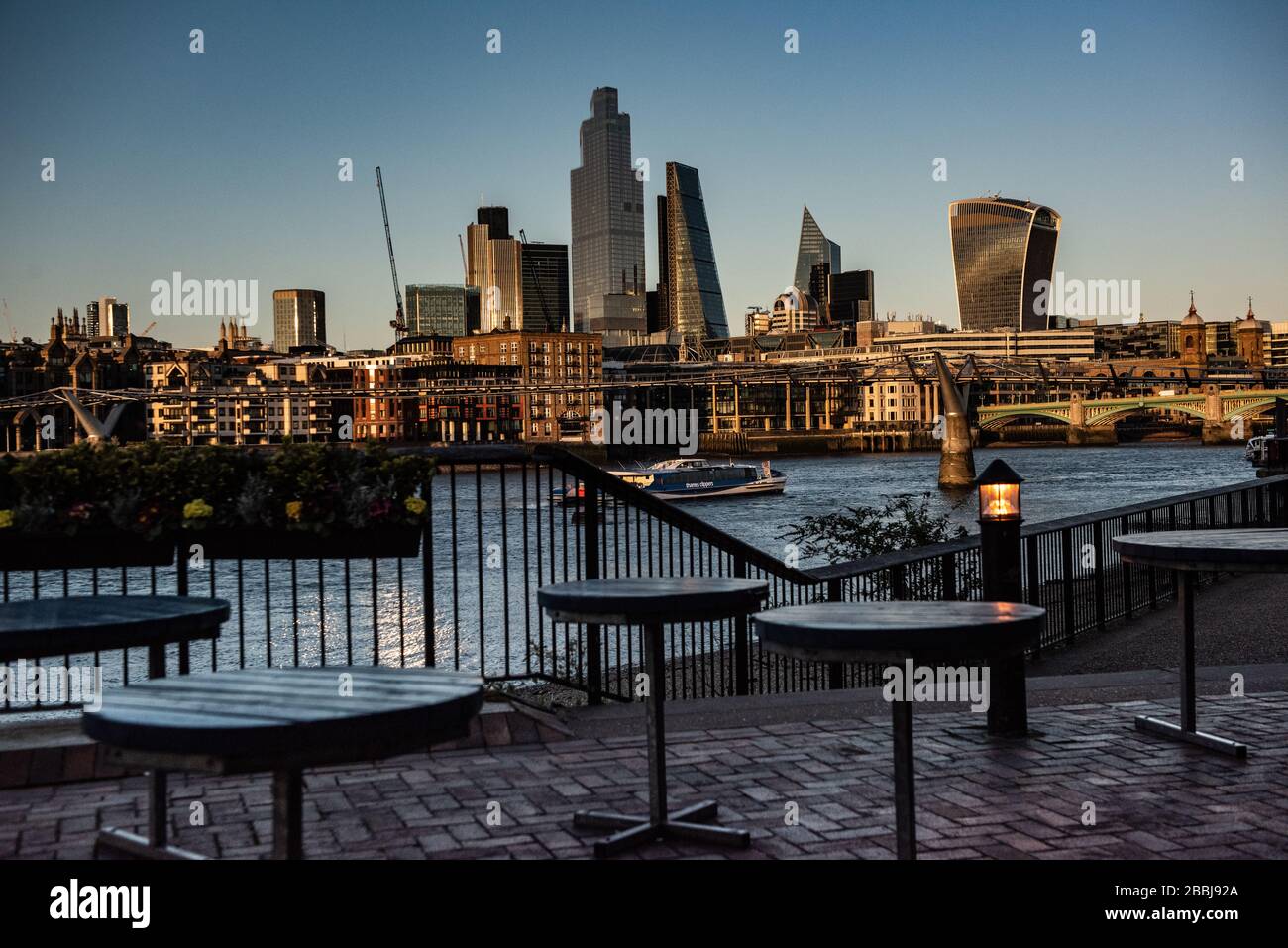 City scape london skyline hi-res stock photography and images - Alamy
